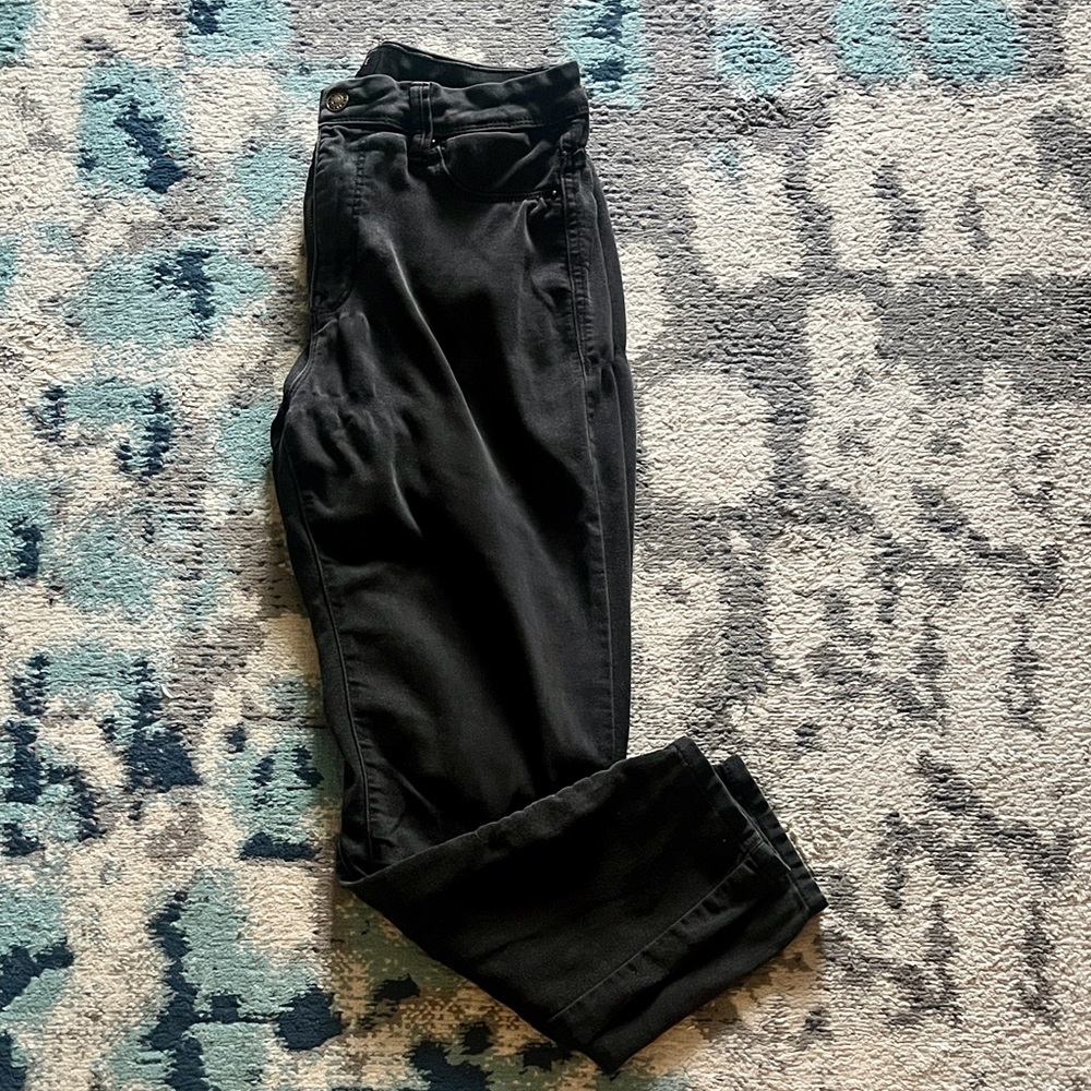 Curve Appeal Minimalist Jegging - Size 8